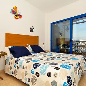 https://apartment-la-marina.in-canary-islands.com